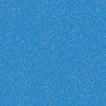 Tapet Belka albastru autoadeziv cu efect uniform, aplicat într-un spațiu modern decorat minimalist.